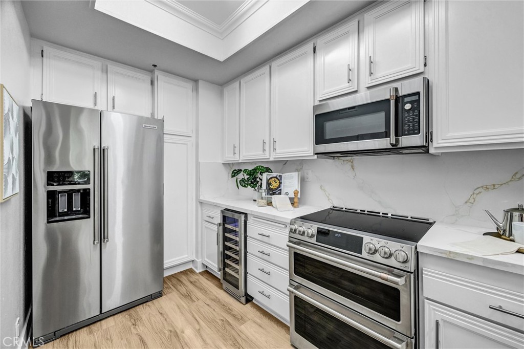 230 Lille 102, Newport Beach CA 92663 - photo 13