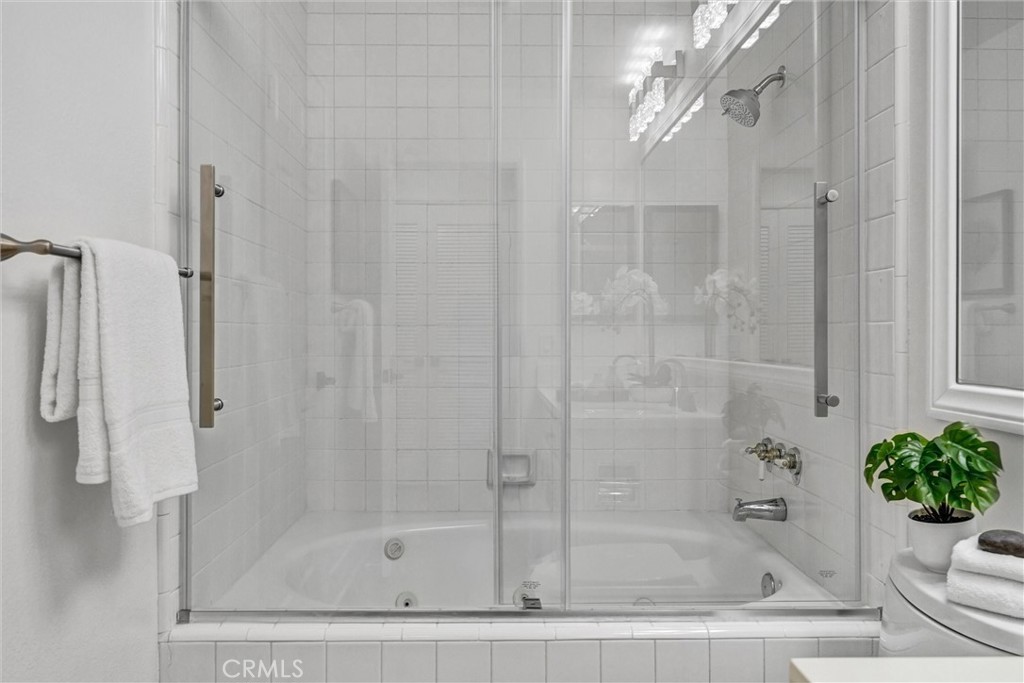 230 Lille 102, Newport Beach CA 92663 - photo 21