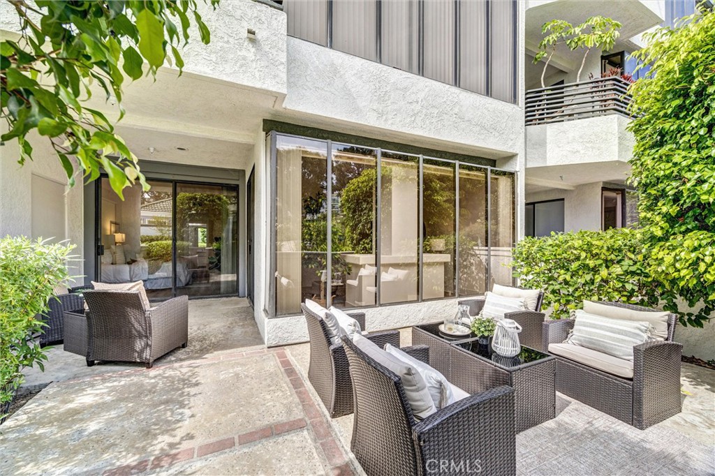 230 Lille 102, Newport Beach CA 92663 - photo 27