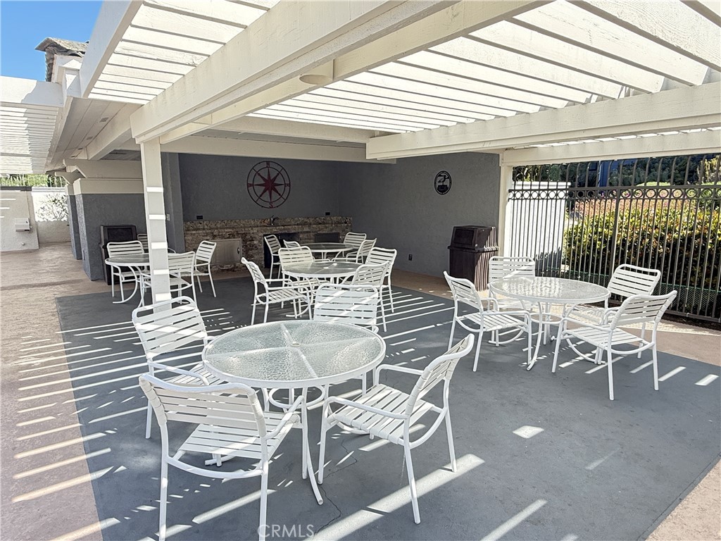 230 Lille 202, Newport Beach CA 92663 - photo 16