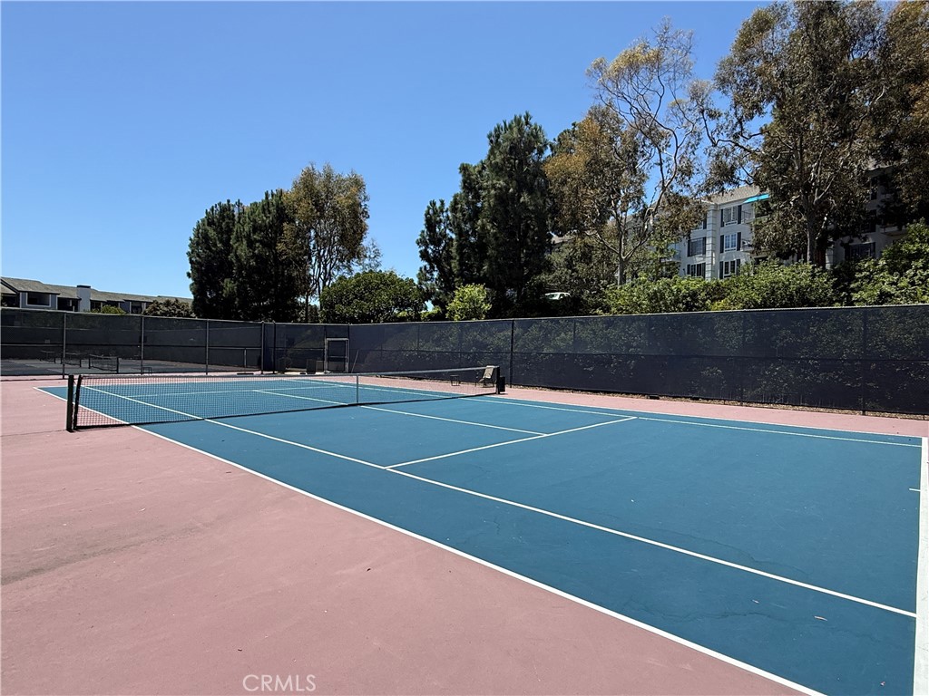 230 Lille 202, Newport Beach CA 92663 - photo 23