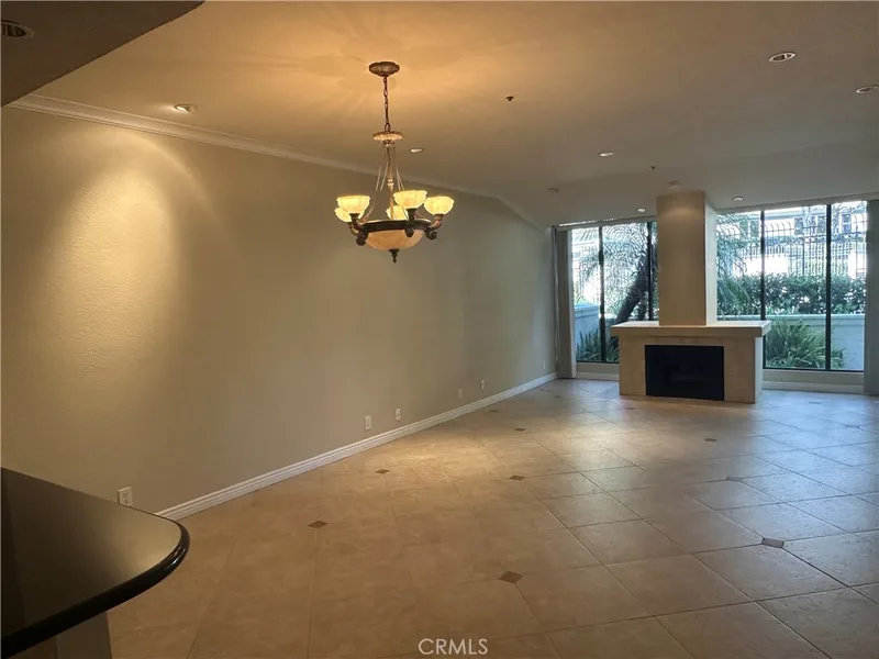 230 Lille Lane 104, Newport Beach, CA 92663