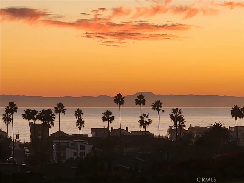 230 Lille Lane 113, Newport Beach, CA 92663