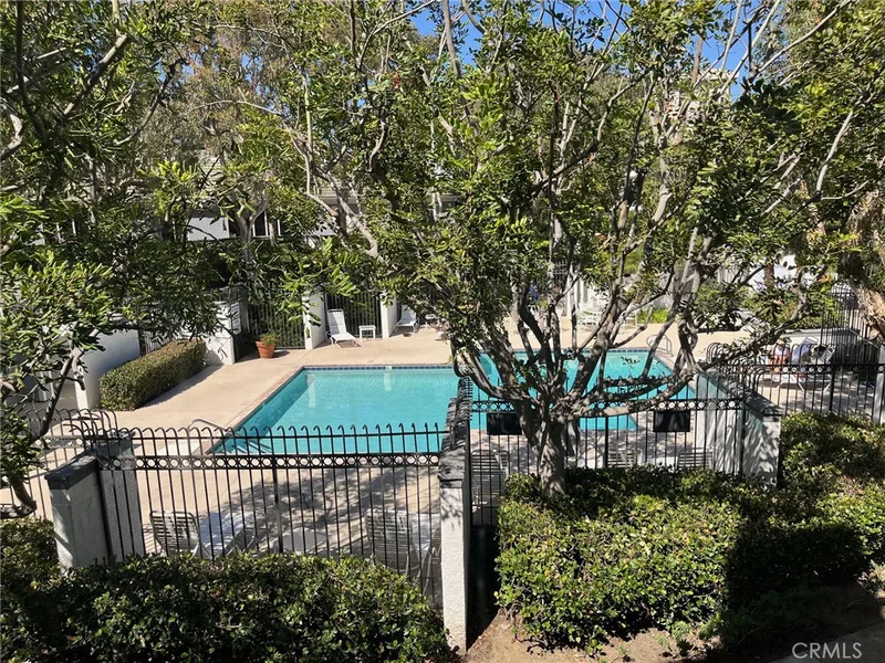 230 LILLE LANE 204, Newport Beach, CA 92663