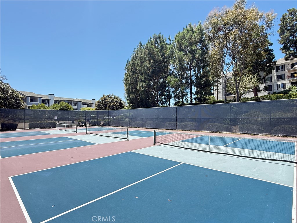 230 Lille Lane 308, Newport Beach CA 92663 - photo 32