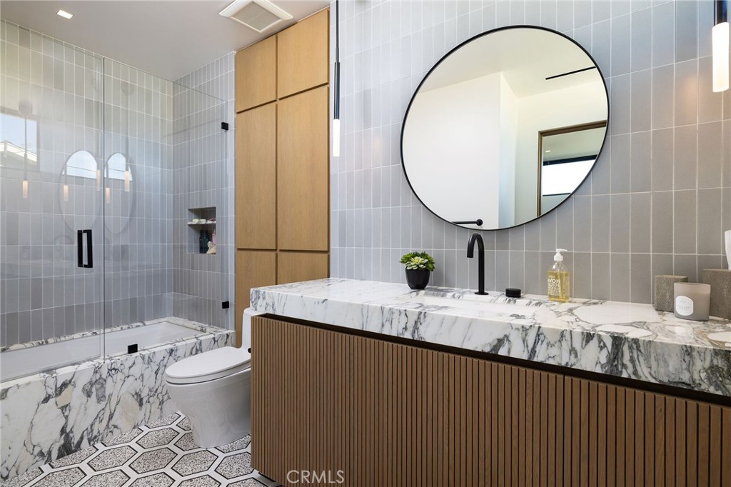 2304 Cliff, Newport Beach CA 92663 - photo 35