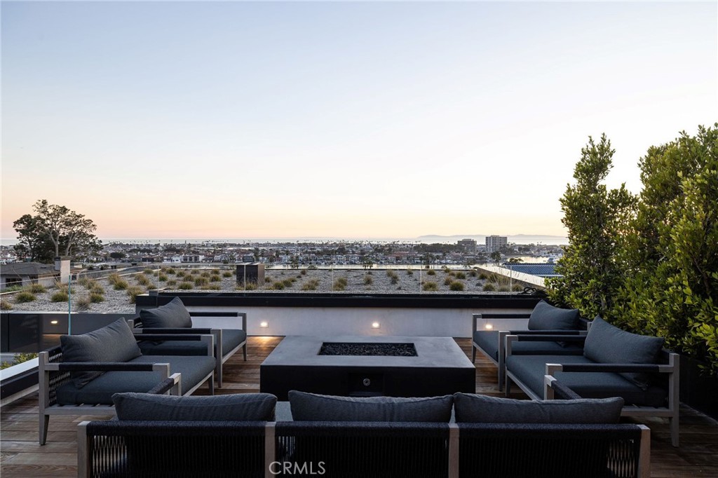 2304 Cliff, Newport Beach CA 92663 - photo 43