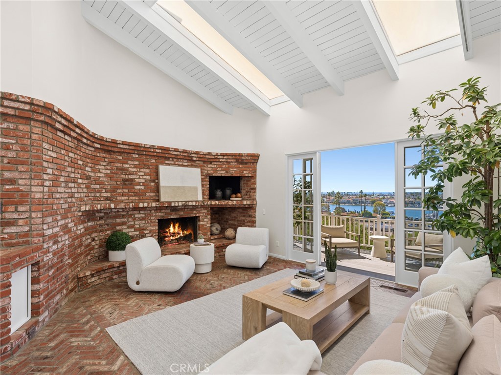 2311 Cliff Drive, Newport Beach CA 92663 - photo 13
