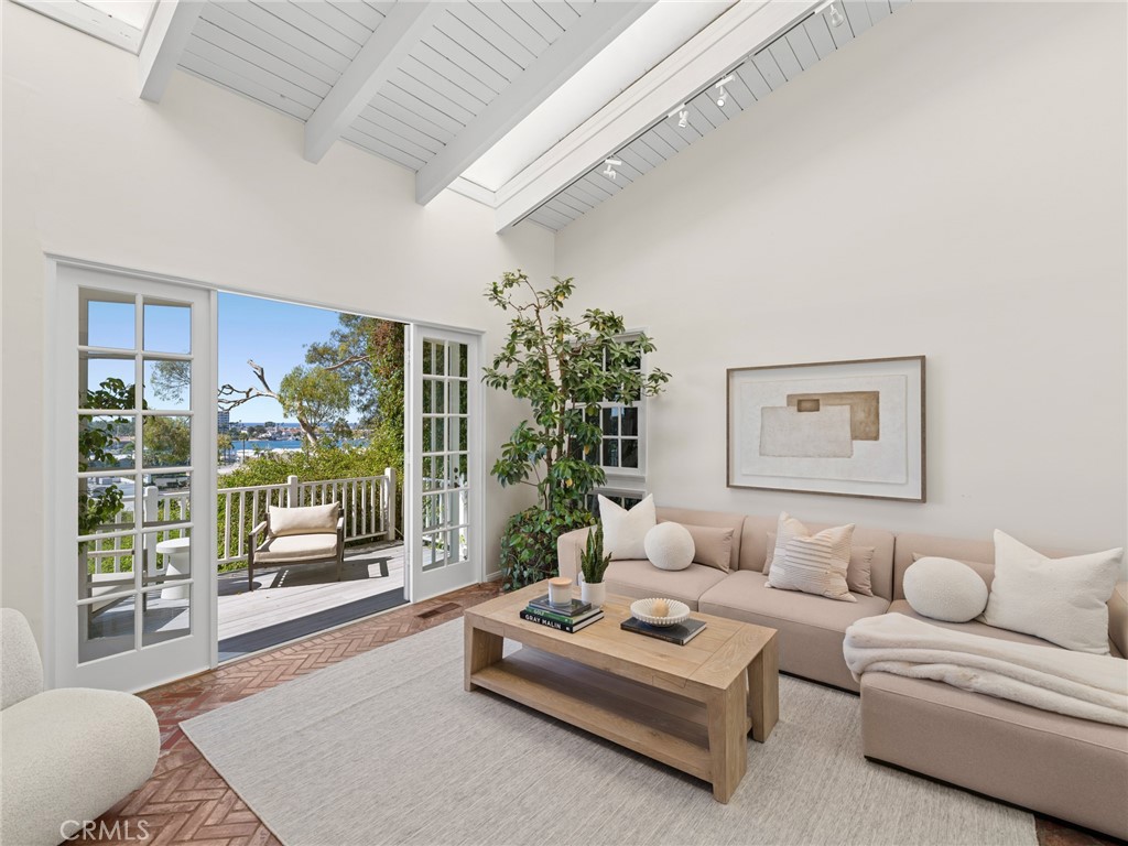 2311 Cliff Drive, Newport Beach CA 92663 - photo 15