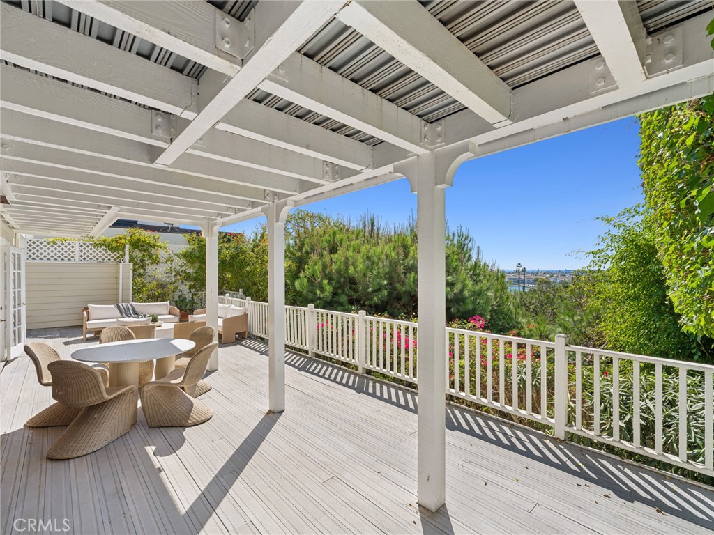 2311 Cliff Drive, Newport Beach CA 92663 - photo 29