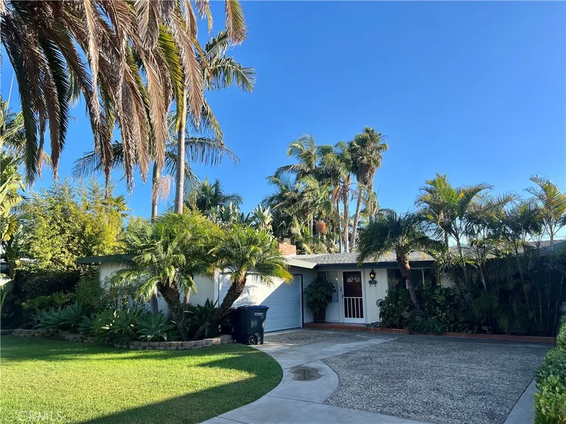 2315 E 16th, Newport Beach, CA 92663