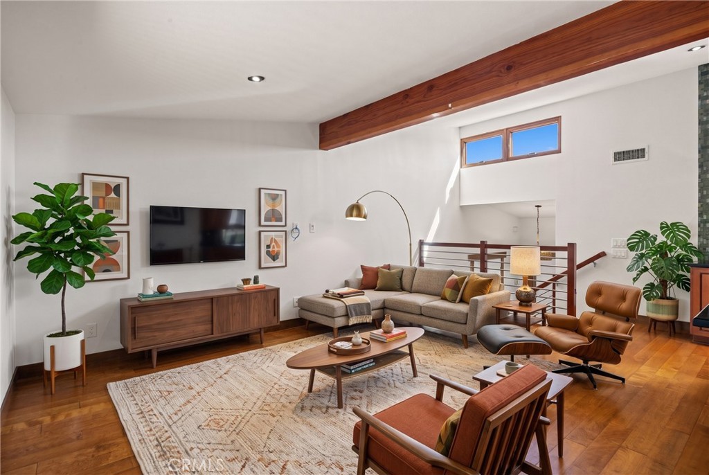 Virtually Staged - 2333 Vista Huerta, Newport Beach CA 92660 - photo 7
