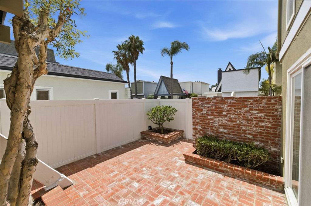 238 Walnut Street, Newport Beach CA 92663 - photo 3