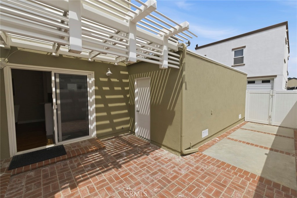 238 Walnut Street, Newport Beach CA 92663 - photo 26