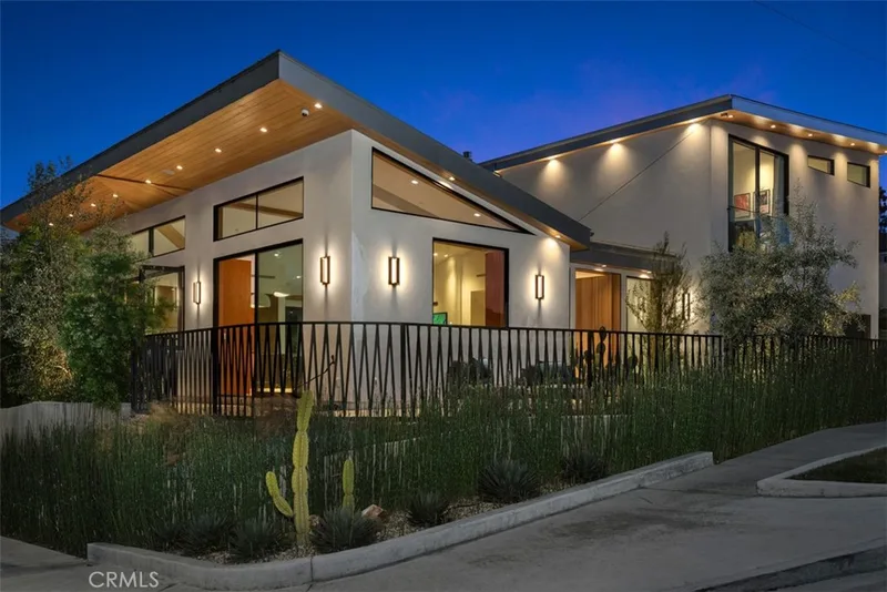 2398 Redlands Drive, Newport Beach