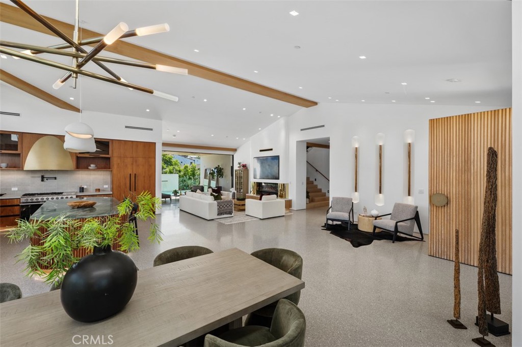 View from dining room - 2398 Redlands Drive, Newport Beach CA 92660 - photo 8