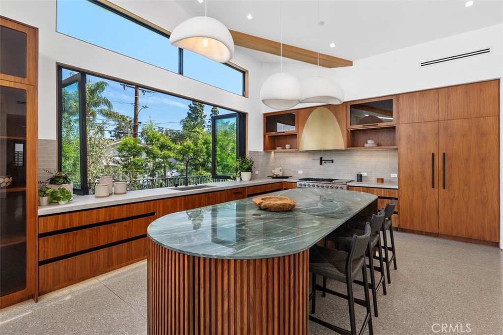 Gorgeous custom Italian marble island - 2398 Redlands Drive, Newport Beach CA 92660 - photo 11