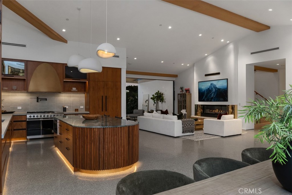 2398 Redlands Drive, Newport Beach CA 92660 - photo 40