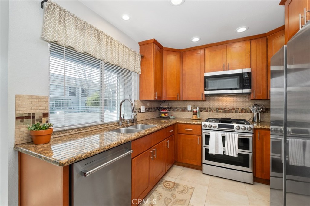 24 Seascape, Newport Beach CA 92663 - photo 5