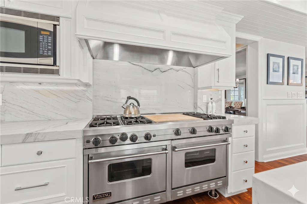 2401 Clay, Newport Beach CA 92663 - photo 8