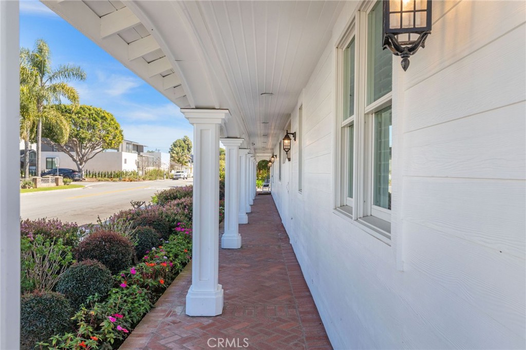 2401 Clay, Newport Beach CA 92663 - photo 33