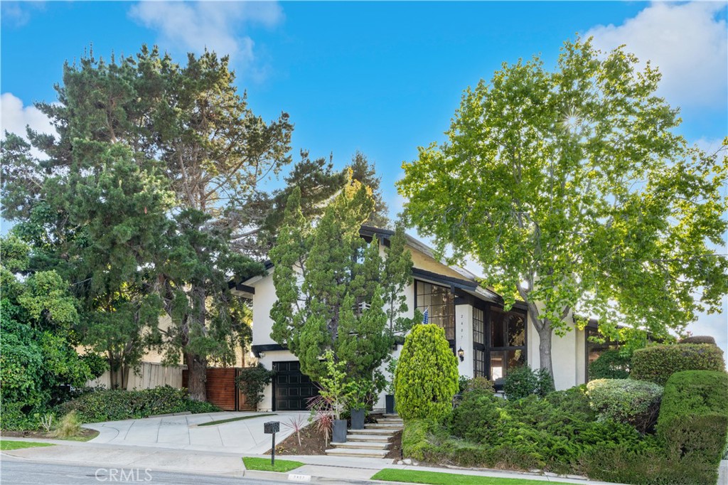 2407 Port Whitby, Newport Beach CA 92660 - photo 2