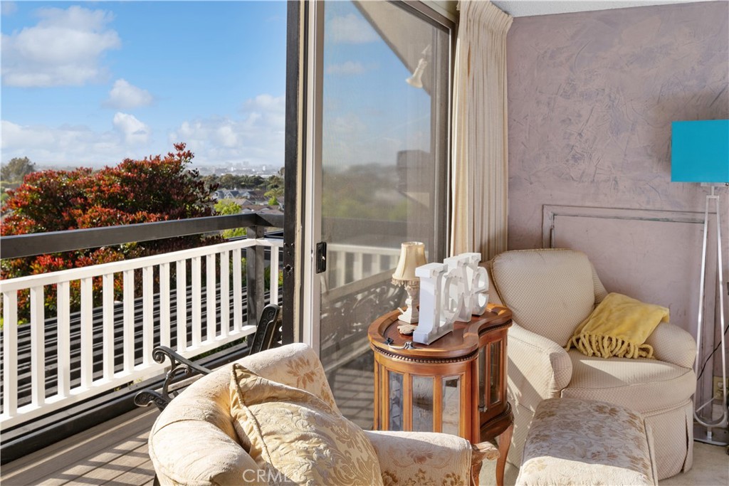2407 Port Whitby, Newport Beach CA 92660 - photo 25