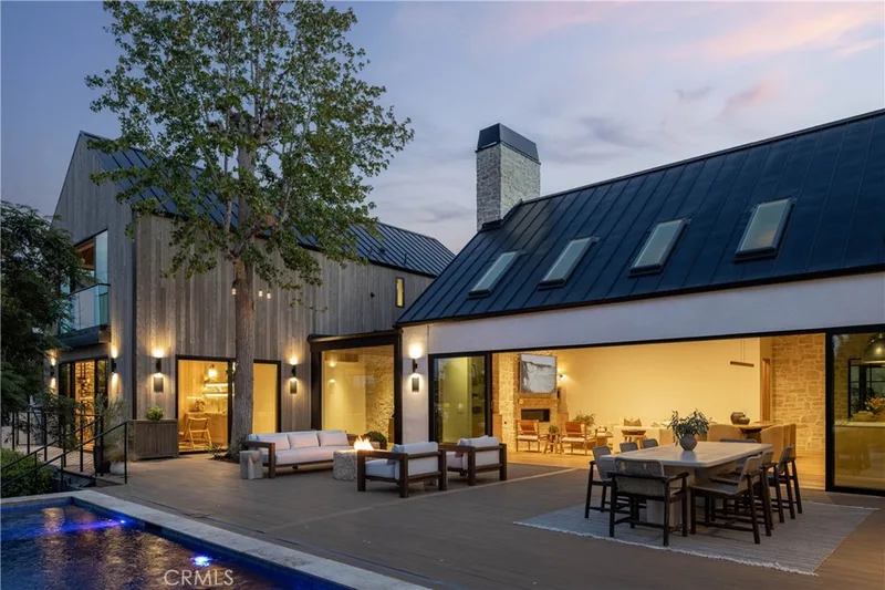 2420 23rd Street, Newport Beach, CA 92660