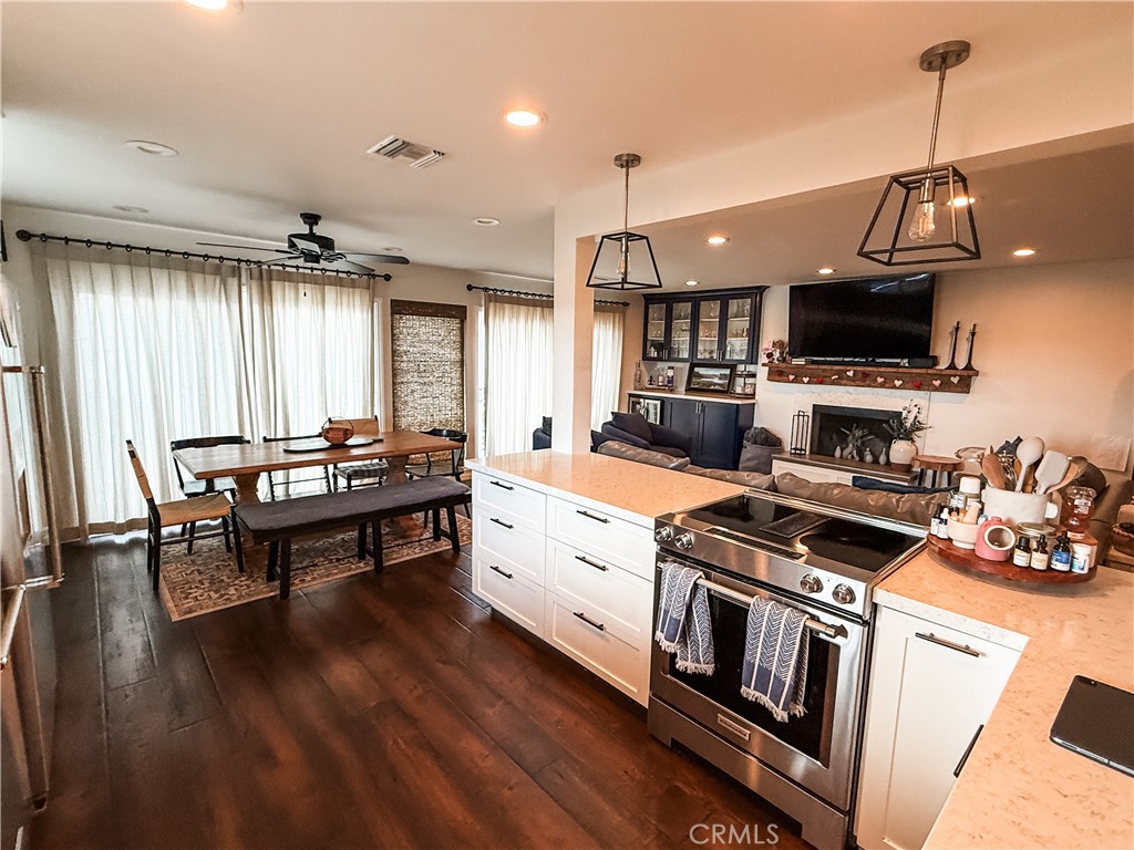 2420 University, Newport Beach CA 92660 - photo 1