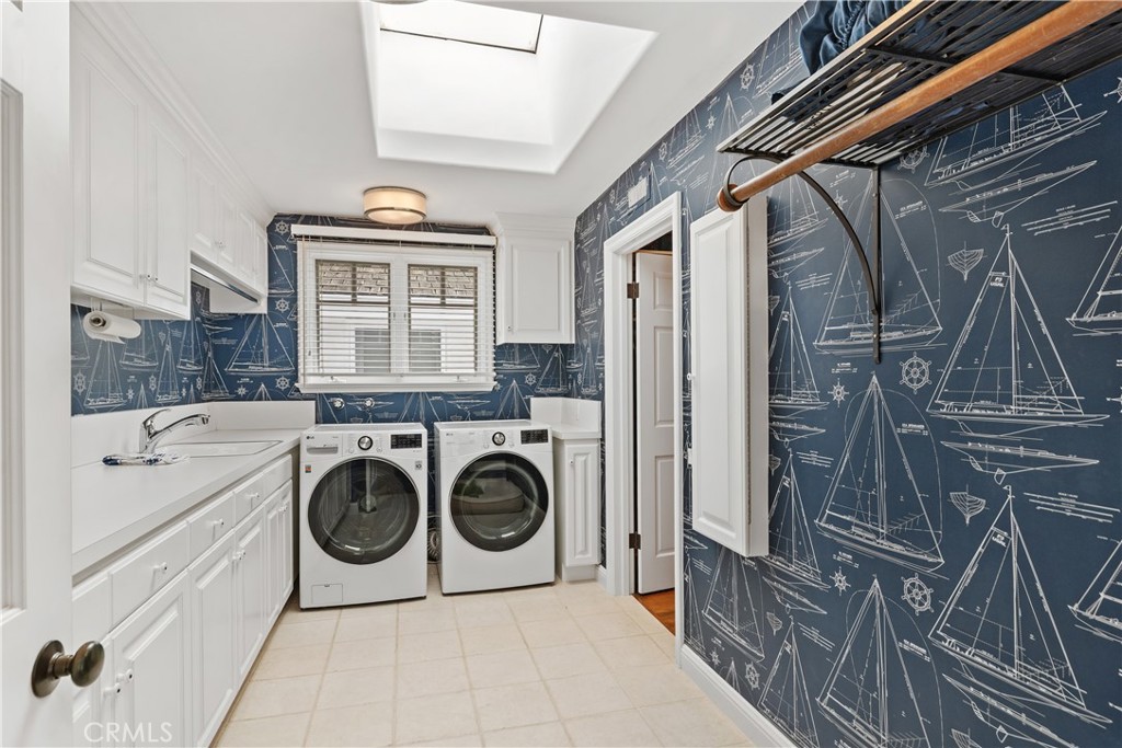 2431 Bayshore, Newport Beach CA 92663 - photo 32