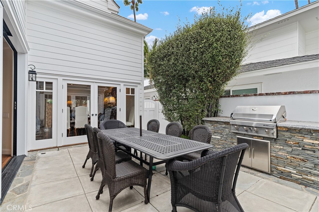 2431 Bayshore, Newport Beach CA 92663 - photo 34