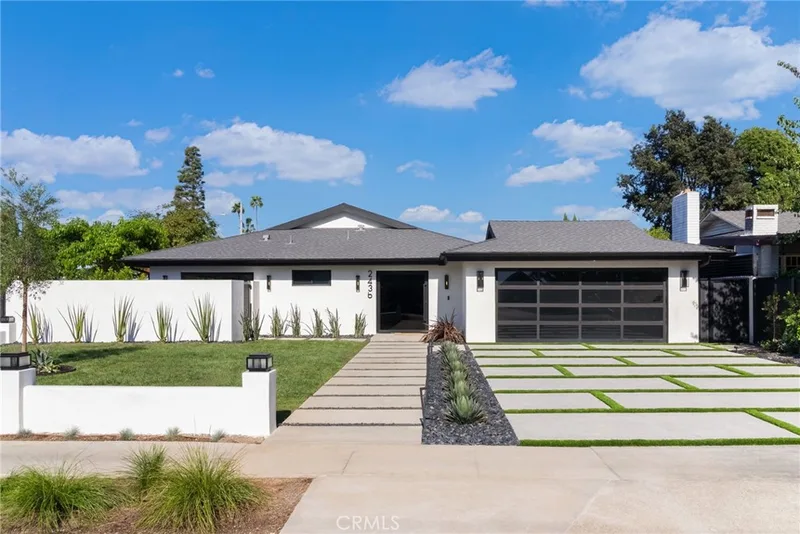 2436 Holiday, Newport Beach