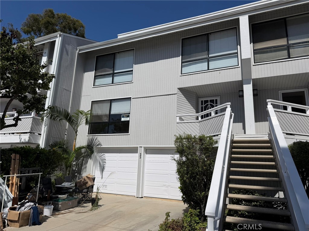 25 Escapade Court, Newport Beach CA 92663 - photo 2