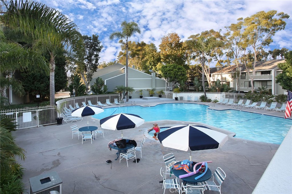 25 Escapade Court, Newport Beach CA 92663 - photo 16