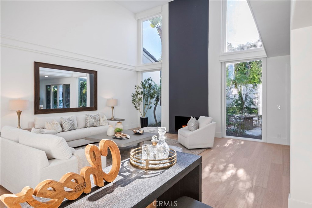 25 Rue Grand Ducal, Newport Beach CA 92660 - photo 9
