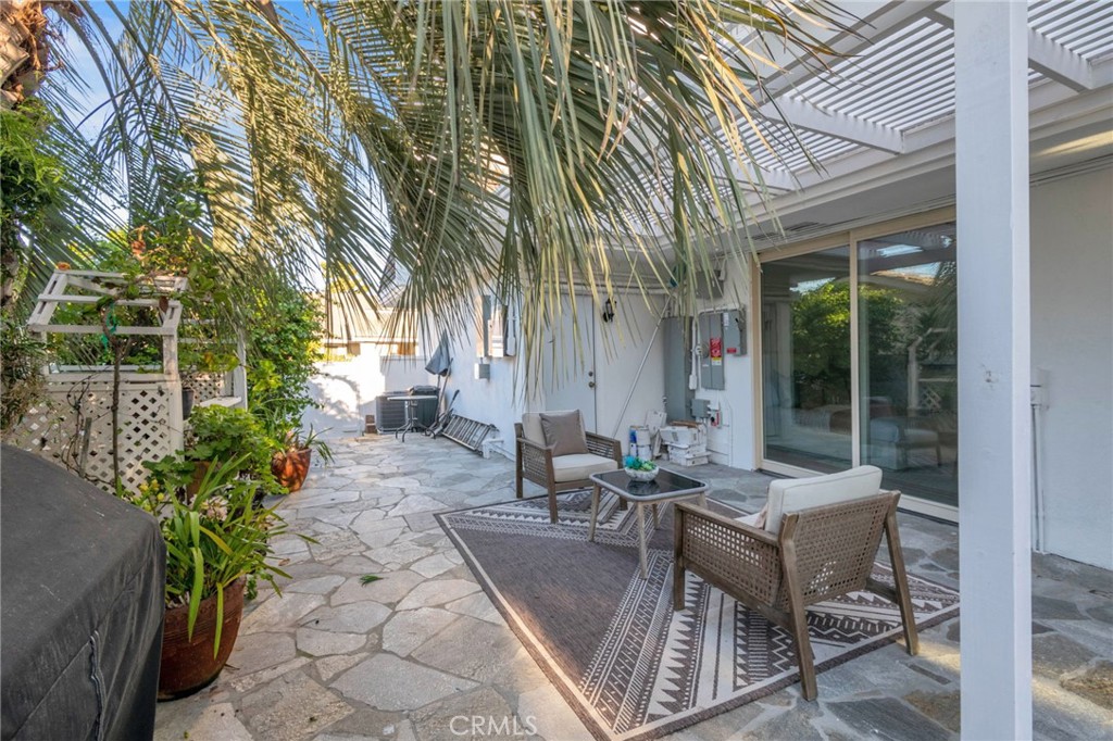 25 Rue Grand Ducal, Newport Beach CA 92660 - photo 47