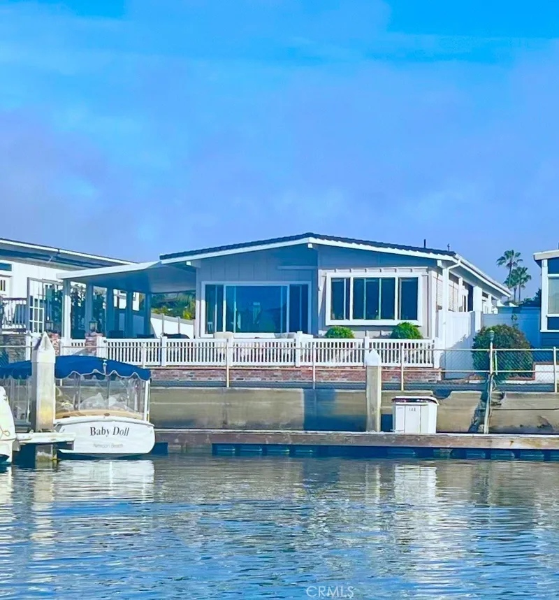 25 Saratoga, Newport Beach, CA 92660