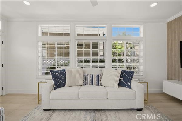 252 Mayflower, Newport Beach CA 92660 - photo 5