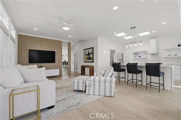 252 Mayflower, Newport Beach CA 92660 - photo 7
