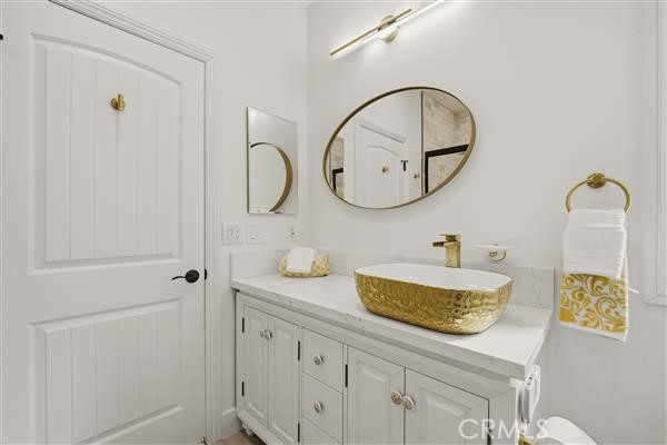 252 Mayflower, Newport Beach CA 92660 - photo 18