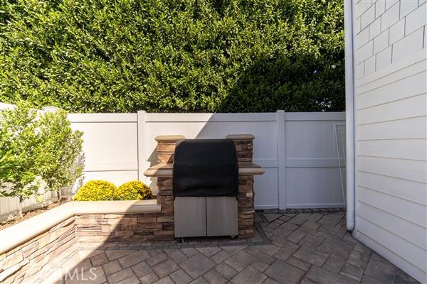 252 Mayflower, Newport Beach CA 92660 - photo 26