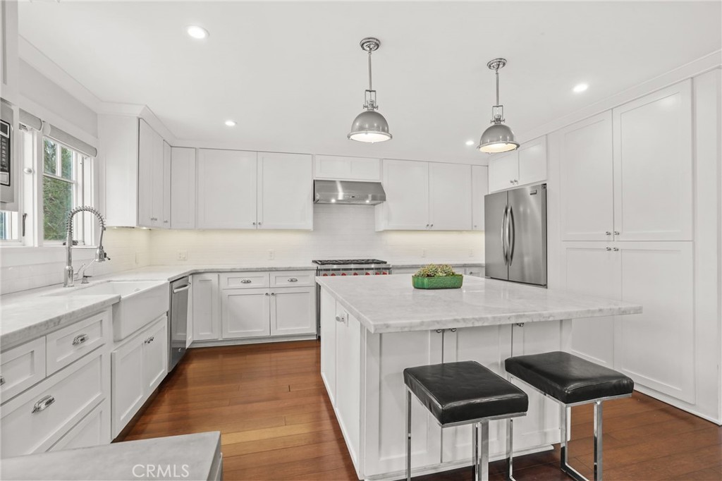 Kitchen - 2520 Cliff Drive, Newport Beach CA 92663 - photo 5