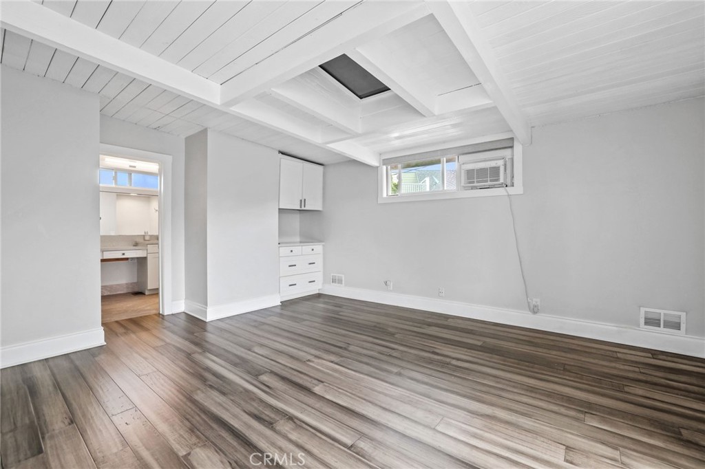 Bed 3, 2nd​​‌​​​​‌​​‌‌​​‌‌​​‌‌​​‌​​​‌‌​‌​​​​‌‌​‌​​ floor - 2520 Cliff Drive, Newport Beach CA 92663 - photo 22
