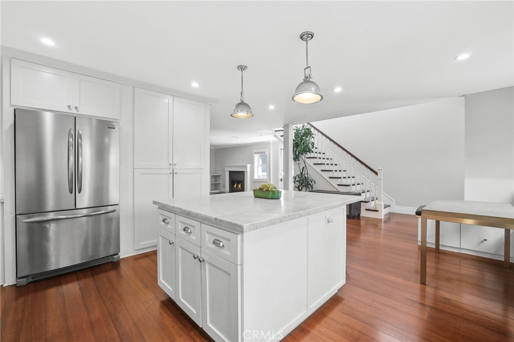 Kitchen - 2520 Cliff Drive, Newport Beach CA 92663 - photo 31