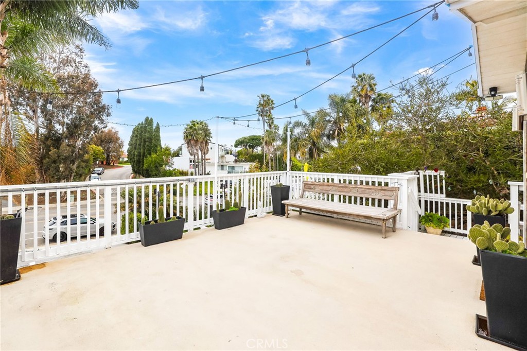 Front deck - 2520 Cliff Drive, Newport Beach CA 92663 - photo 41