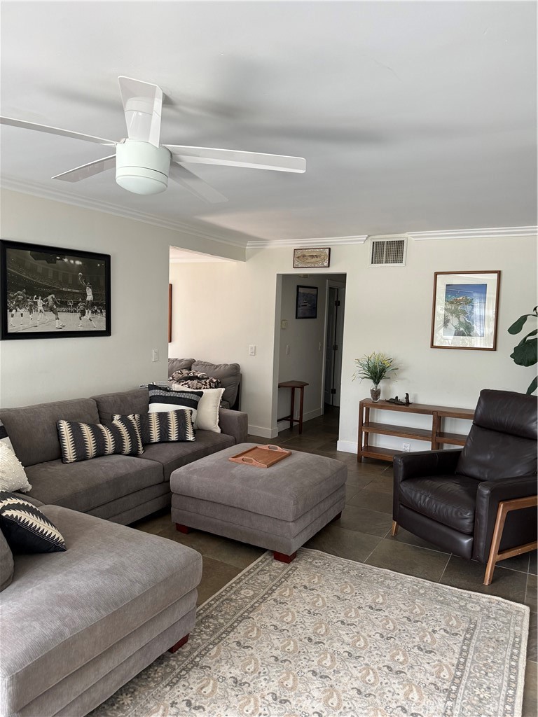 2522 University, Newport Beach CA 92660 - photo 9