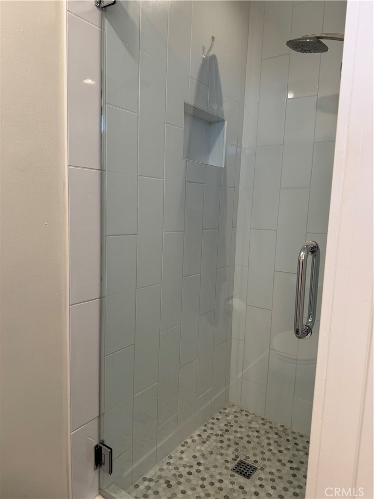 Primary Shower - 2522 University, Newport Beach CA 92660 - photo 11