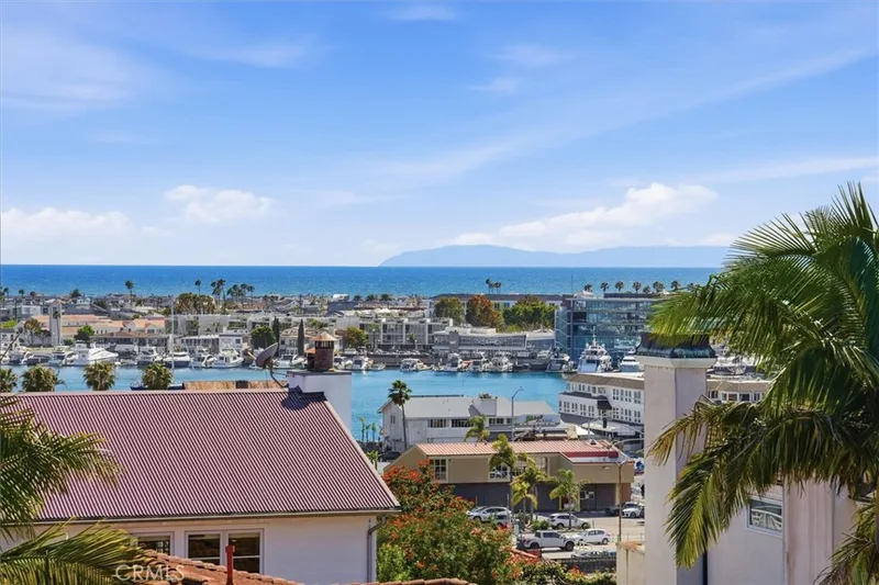 255 Ocean View, Newport Beach
