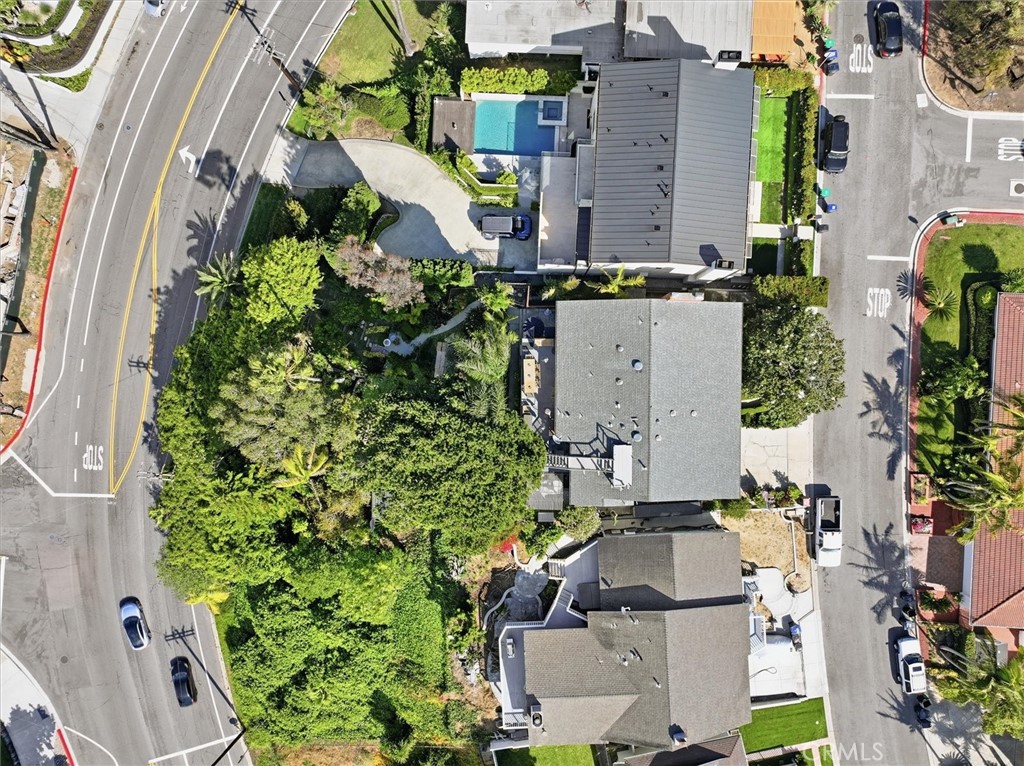 255 Ocean View, Newport Beach CA 92663 - photo 4