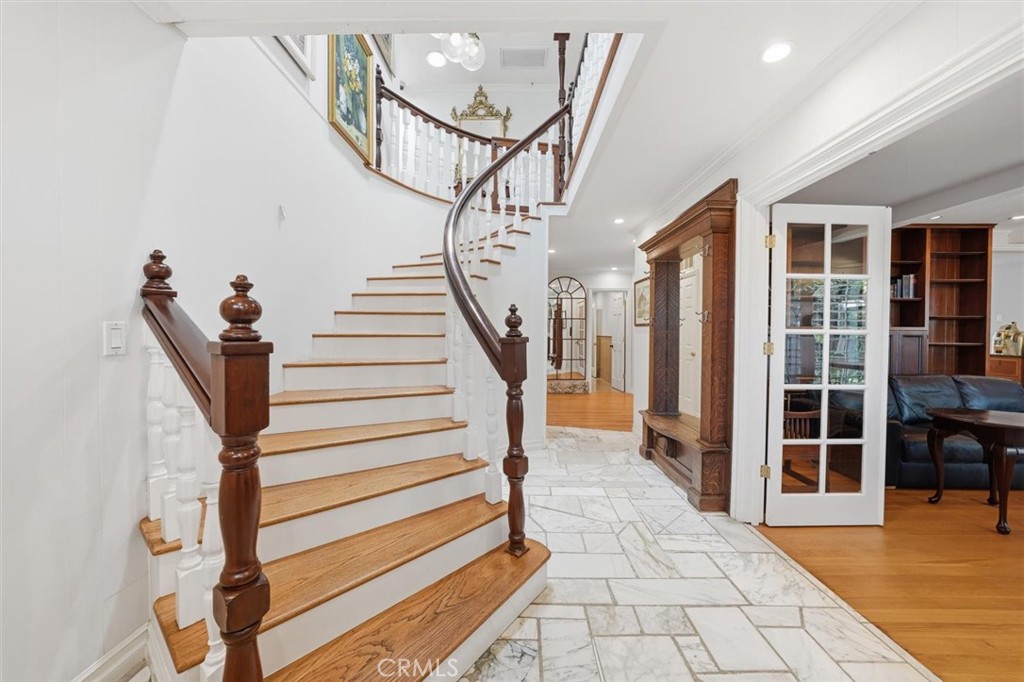 255 Ocean View, Newport Beach CA 92663 - photo 6